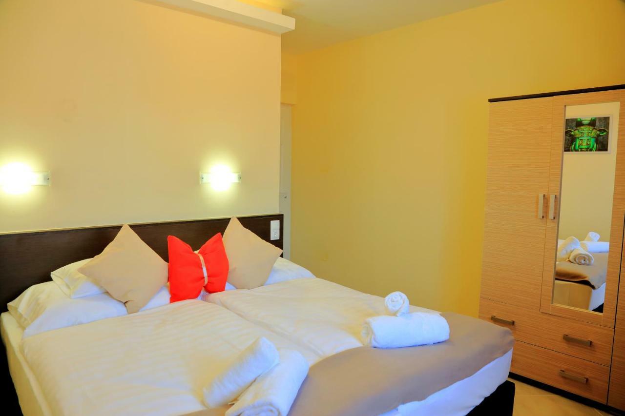 Maria Apartman Печ Экстерьер фото