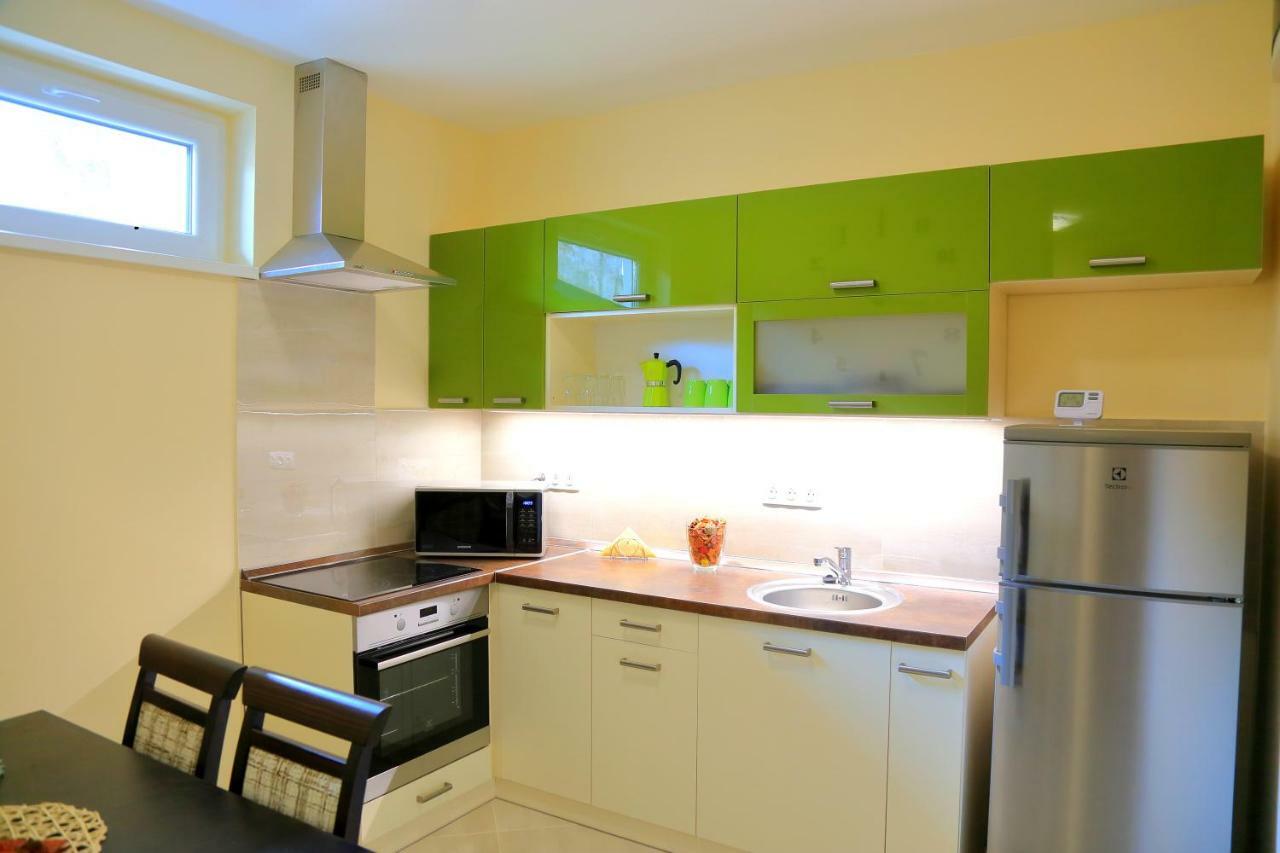 Maria Apartman Печ Экстерьер фото