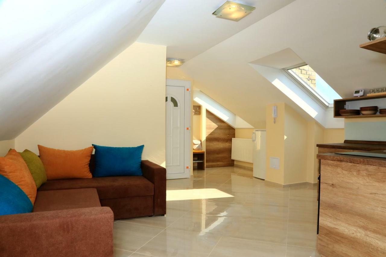 Maria Apartman Печ Экстерьер фото